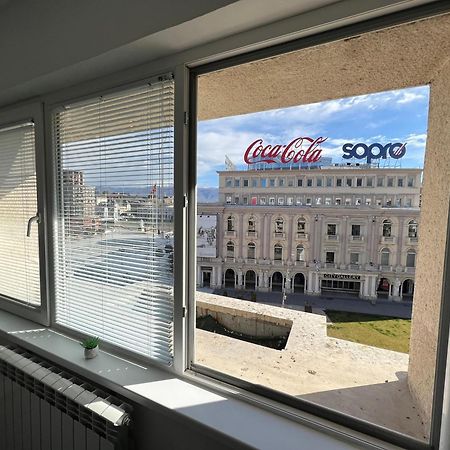 Fantazy Apartment Main Square سكوبجي المظهر الخارجي الصورة
