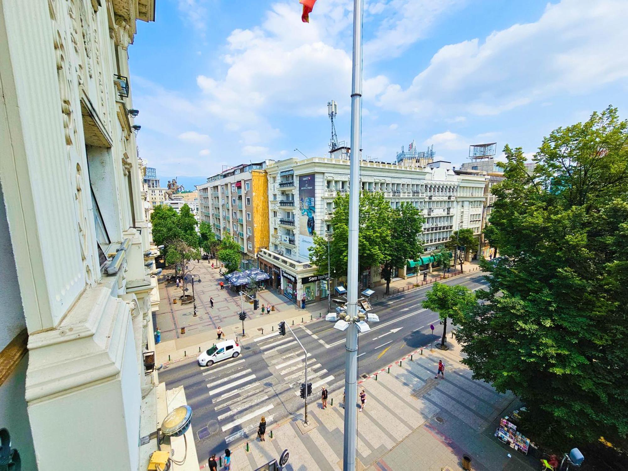 Fantazy Apartment Main Square سكوبجي المظهر الخارجي الصورة