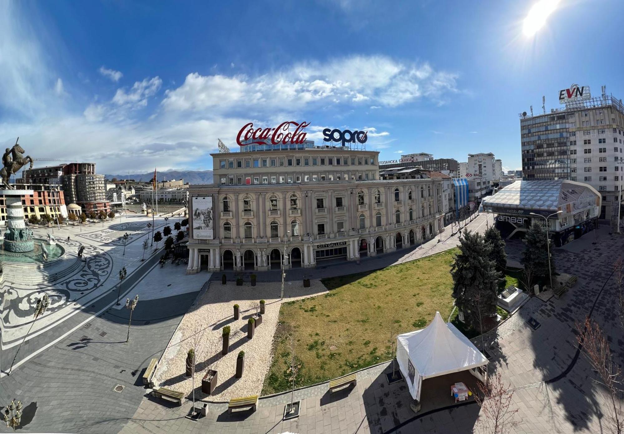 Fantazy Apartment Main Square سكوبجي المظهر الخارجي الصورة